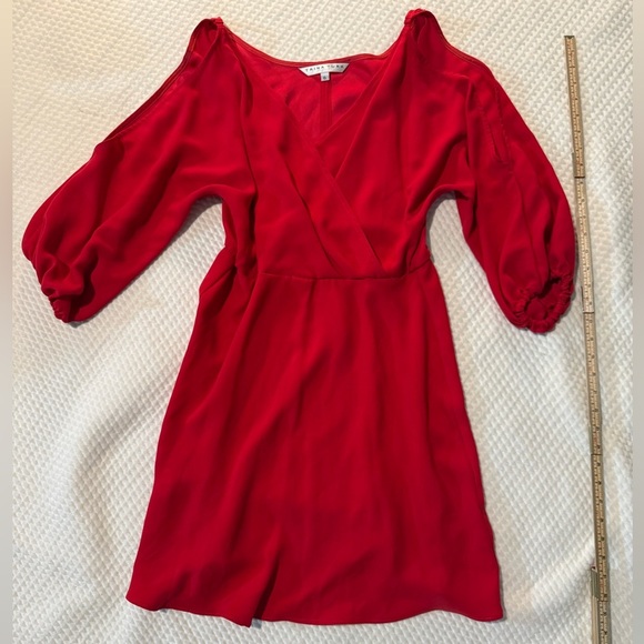 Trina Turk Dresses & Skirts - Trina Turk Red Dress - Size 6 - GUC